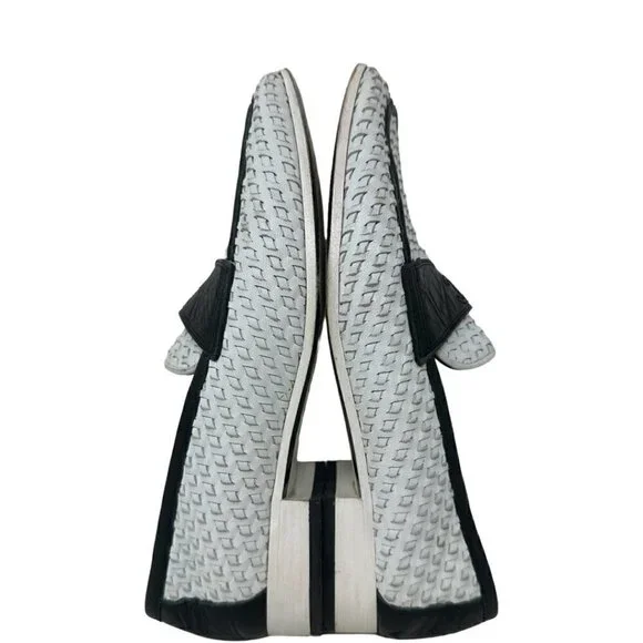 Chanel Classic Academia Black White Woven Leather CC Logo Loafer Slip On Flats - Picture 10 of 16